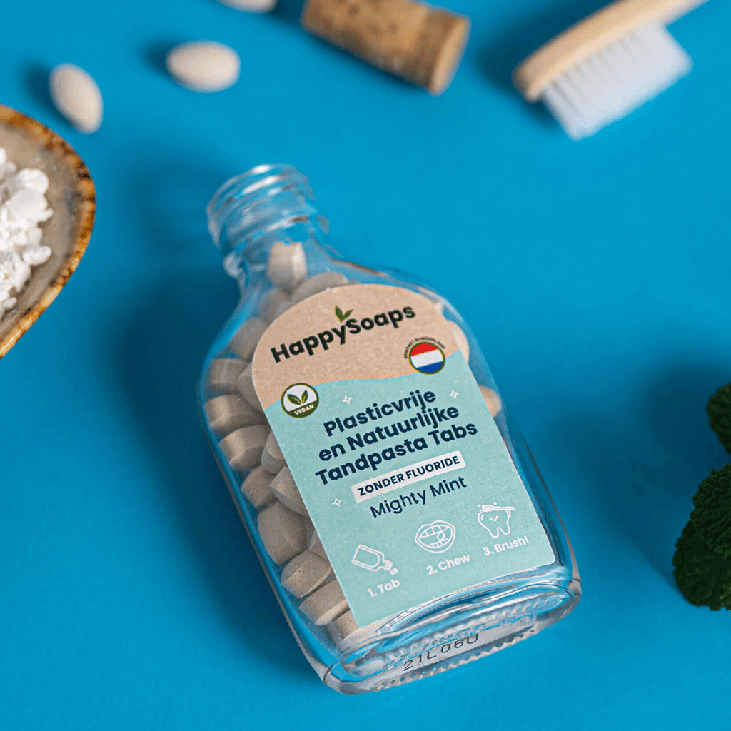 happy soaps mighty mint tandpasta tabs zonder fluoride 62 tabs sfeerfoto mint ingredienten